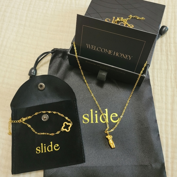 NWT Slide Honey Box 18K Gold Plated Jewelry - Picture 1 of 9